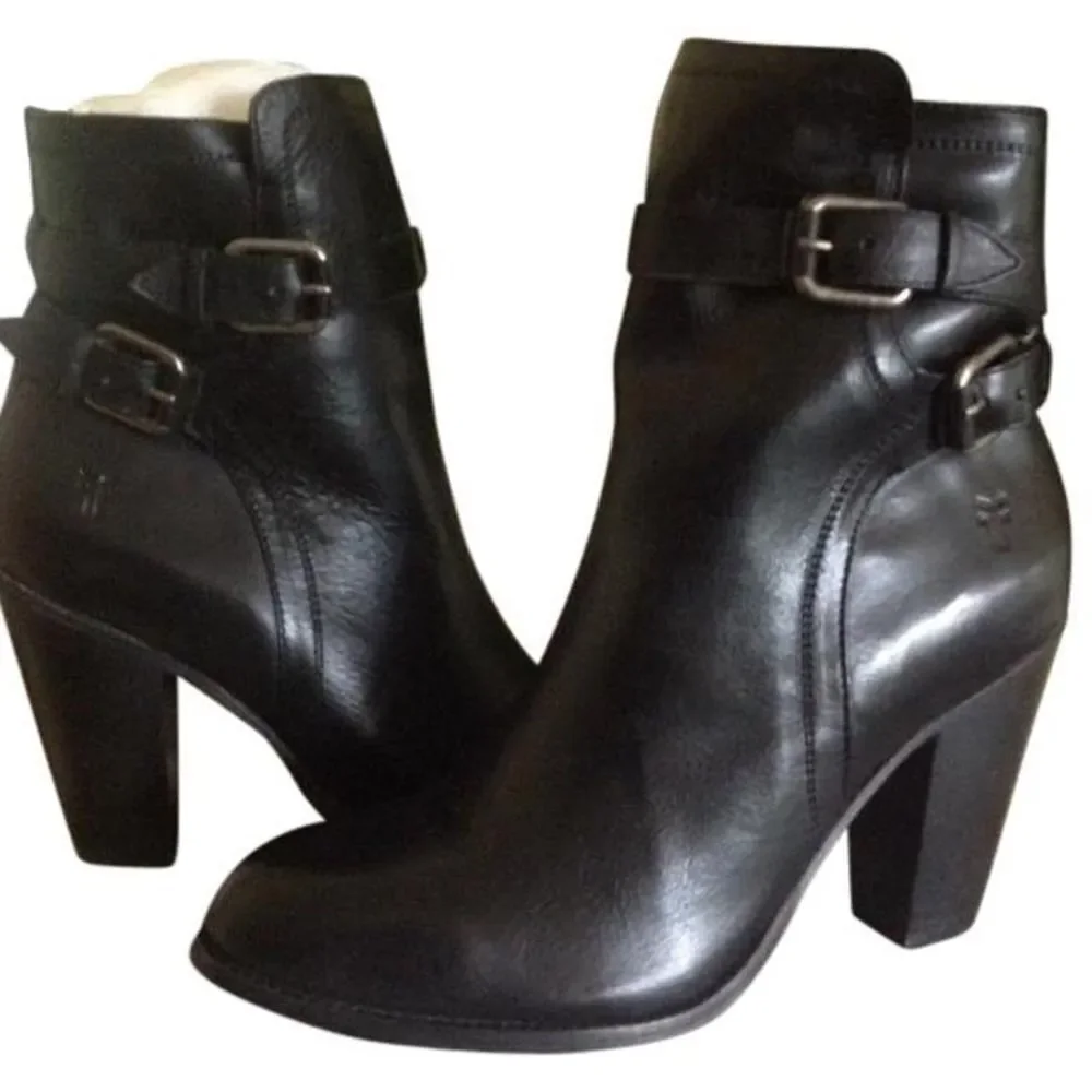 Frye Black leather Jenny Shield stack heeled‎ short boot Booties sz 8.5